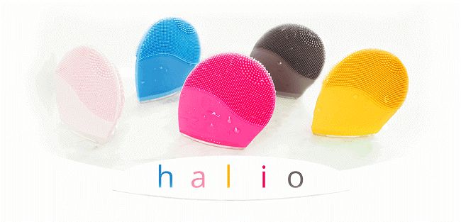 Review chi tiết máy rửa mặt của Halio