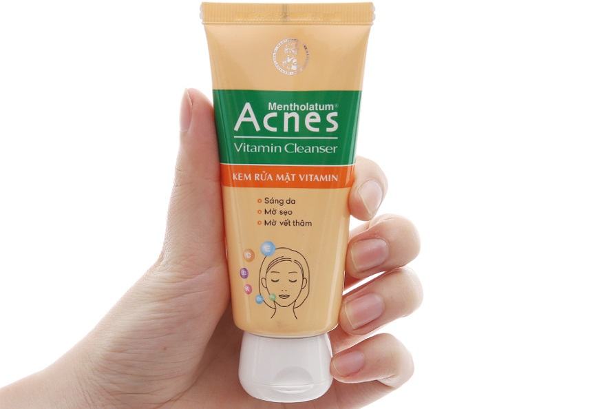 Đánh giá sữa rửa mặt Acnes Vitamin Cleanser: Có tốt cho da mụn?